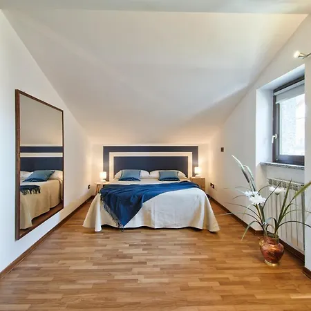 5 Miglia La Mansarda A Apartment